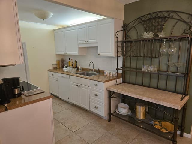 4047 N Newport N # 4047, Deerfield Beach FL 33442 - Deerfield Beach, FL - Photo 4