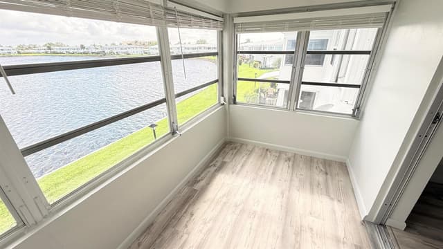 1114 Lake Terrace # 205, Boynton Beach FL 33426 - Boynton Beach, FL - Photo 4