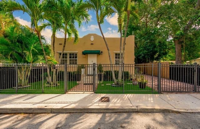 7611 NW 3rd Ave, Miami FL 33150 - Miami, FL - Photo 2