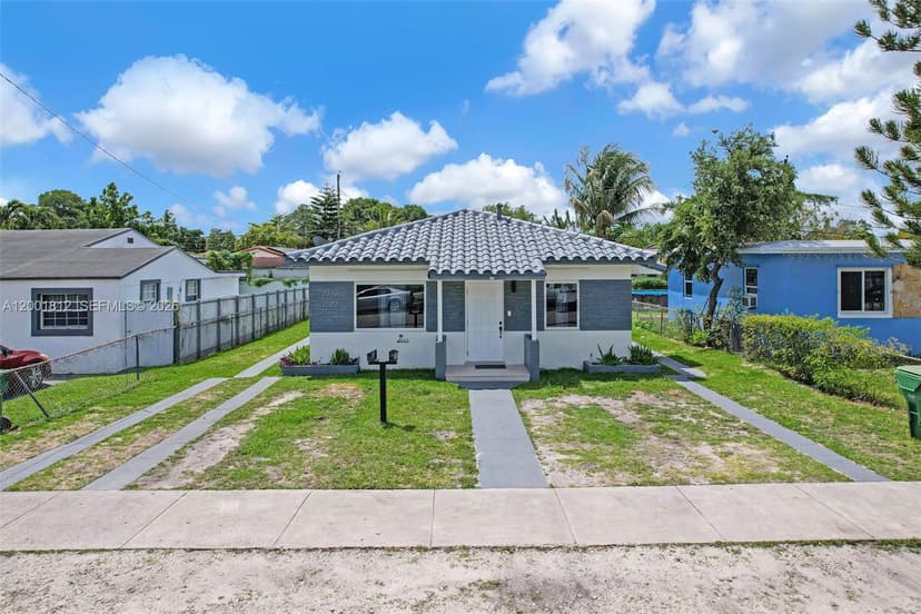 2020 NW 51st St, Miami FL 33142