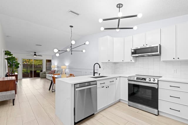 8955 Windtree Street # C, Boca Raton FL 33496 - Boca Raton, FL - Photo 6