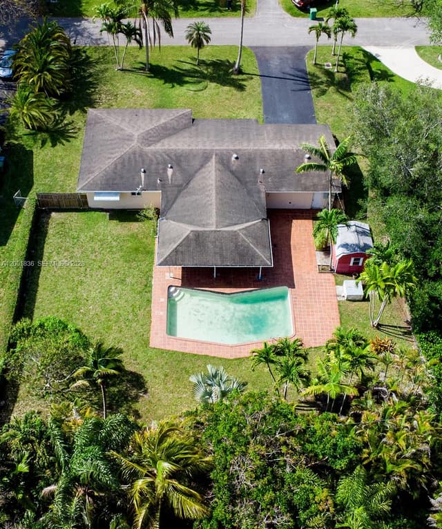 8355 SW 131st St, Pinecrest FL 33156 - Pinecrest, FL - Photo 5