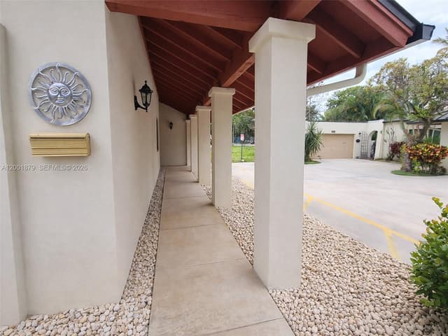 5524 Constant Spring Ter # 213, Lauderhill FL 33319 - Lauderhill, FL - Photo 2