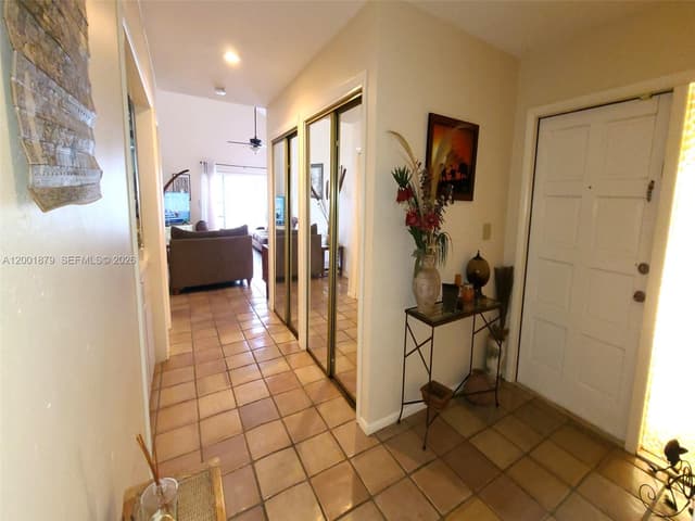5524 Constant Spring Ter # 213, Lauderhill FL 33319 - Lauderhill, FL - Photo 3