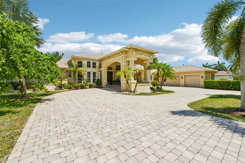 13457 Majestic Way, Cooper City FL 33330