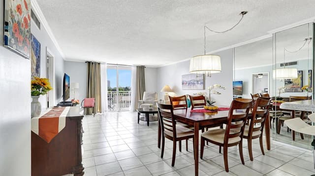427 Golden Isles Drive # 5j, Hallandale Beach FL 33009 - Hallandale Beach, FL - Photo 4