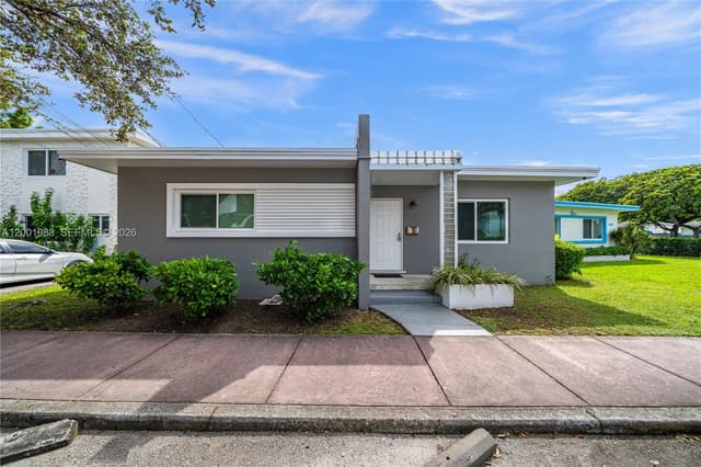 2010 Calais Dr, Miami Beach FL 33141 - Miami Beach, FL - Photo 2