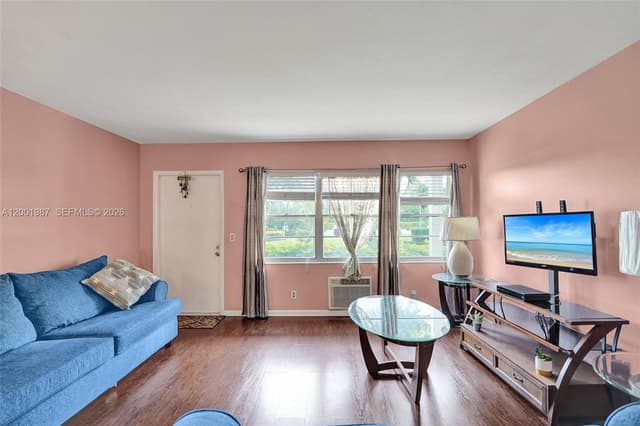 511 Fanshaw M # 511, Boca Raton FL 33434 - Boca Raton, FL - Photo 3