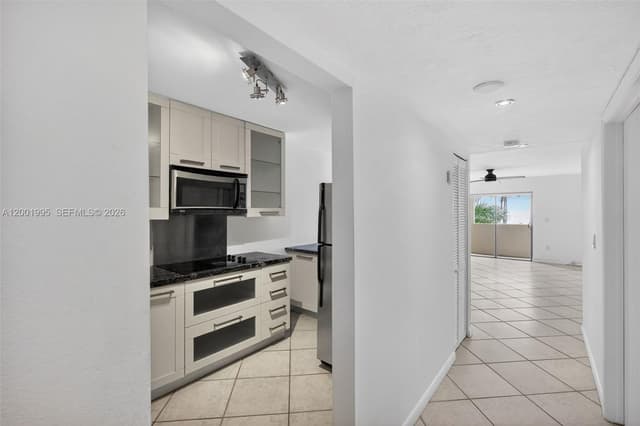 1250 Lincoln Rd # 404, Miami Beach FL 33139 - Miami Beach, FL - Photo 6