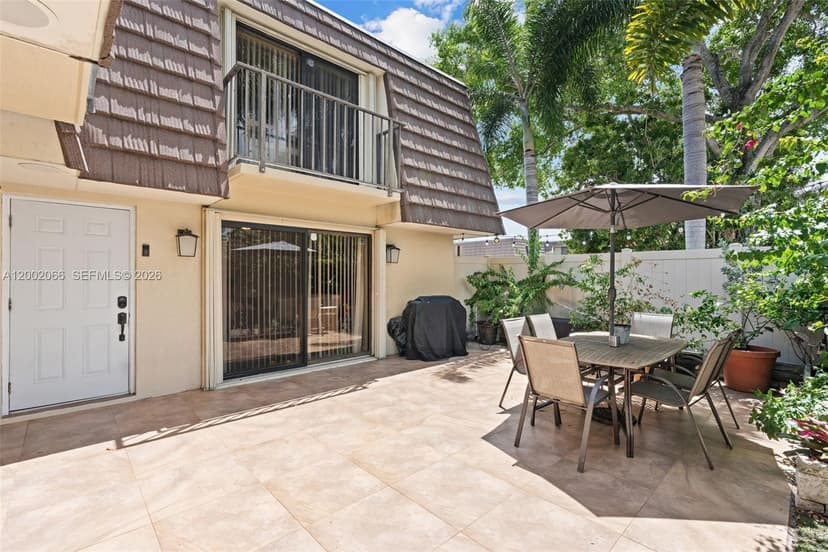 7124 71st Way, West Palm Beach FL 33407
