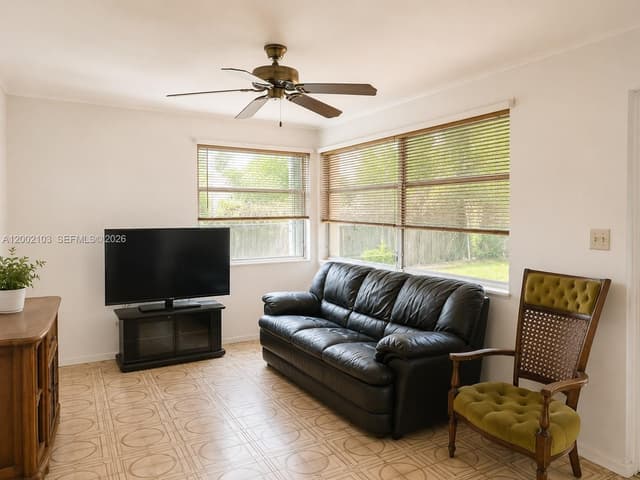 10820 NE 5th Ave, Miami FL 33161 - Miami, FL - Photo 5