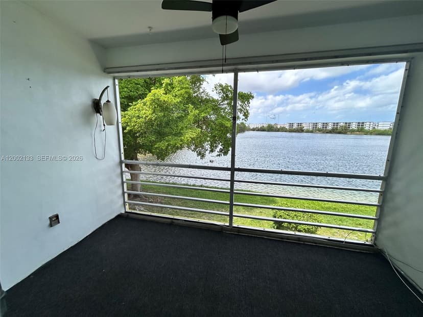 245 NE 191st St # 3017, Miami FL 33179