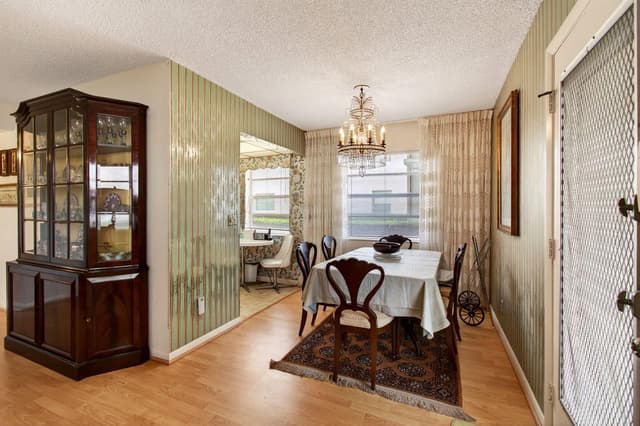 349 Capri # H, Delray Beach FL 33484 - Delray Beach, FL - Photo 6