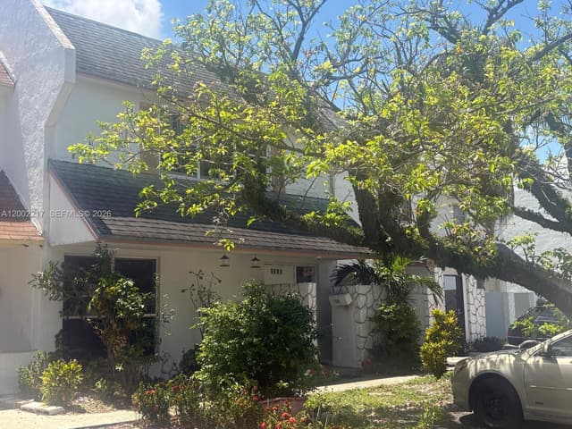 1318 Silverado Dr, North Lauderdale FL 33068 - North Lauderdale, FL - Photo 3