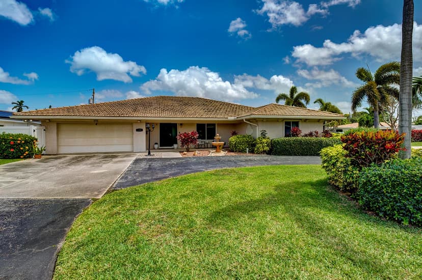 2700 NE 4th Way, Boca Raton FL 33431