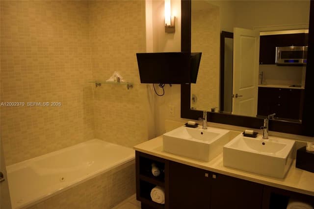 5300 NW 87th Ave # 809, Doral FL 33178 - Doral, FL - Photo 4