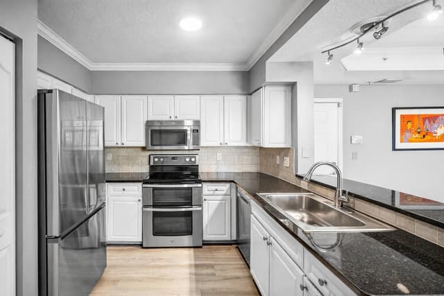 2052 Alta Meadows Lane Apt 2212, Delray Beach FL 33444 - Delray Beach, FL - Photo 5
