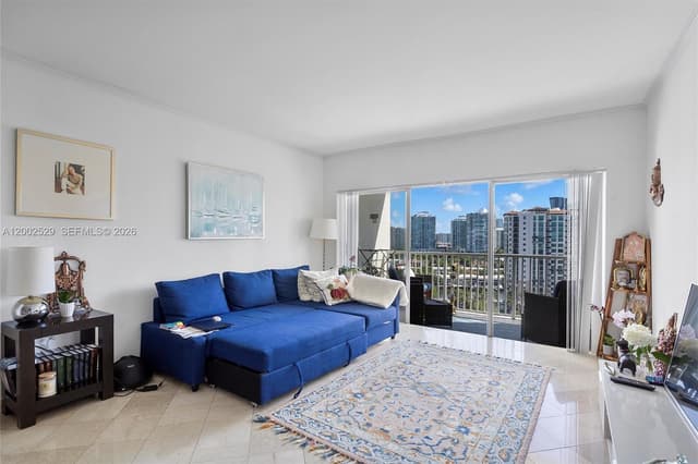 300 Bayview Dr # 1503, Sunny Isles Beach FL 33160 - Sunny Isles Beach, FL - Photo 2