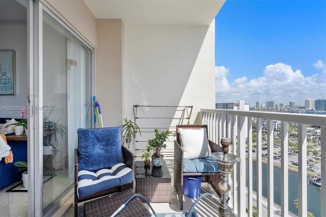 300 Bayview Dr # 1503, Sunny Isles Beach FL 33160 - Sunny Isles Beach, FL - Photo 6