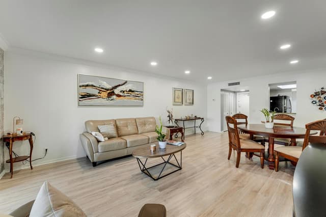 14849 Cumberland Drive # 2070, Delray Beach FL 33446 - Delray Beach, FL - Photo 6