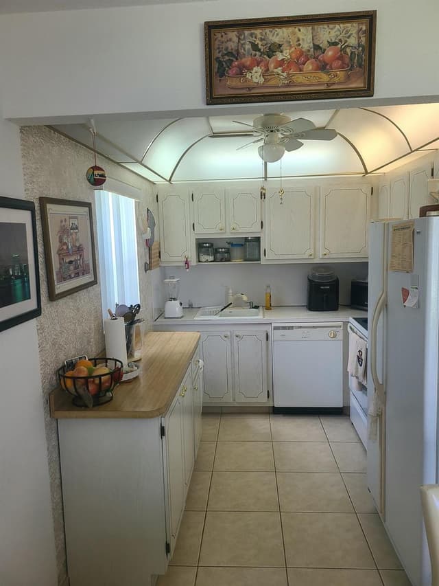 257 Brittany F # 257, Delray Beach FL 33446 - Delray Beach, FL - Photo 2