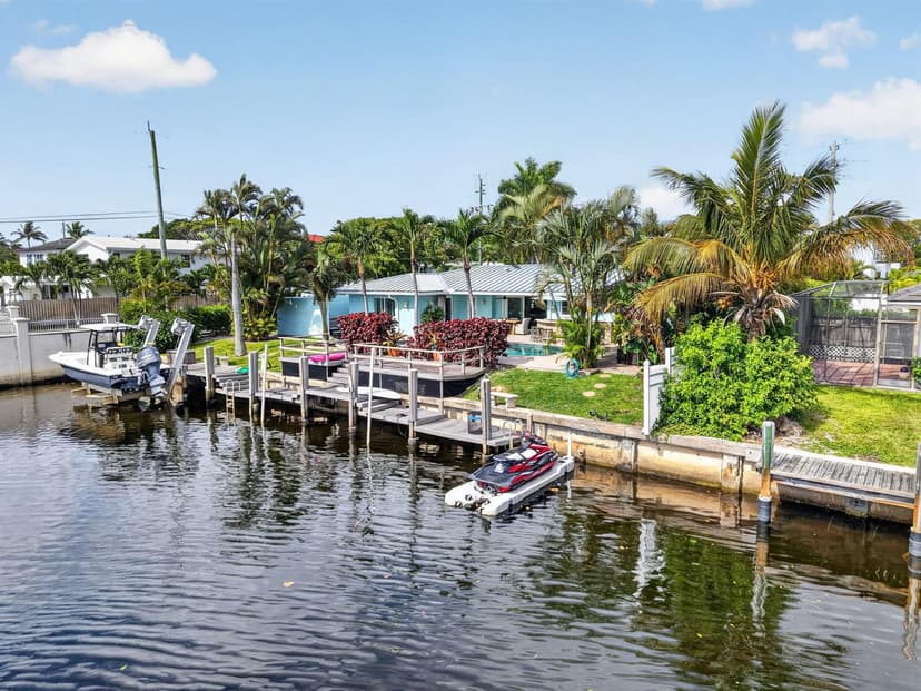 5800 NE 7th Avenue, Boca Raton FL 33487