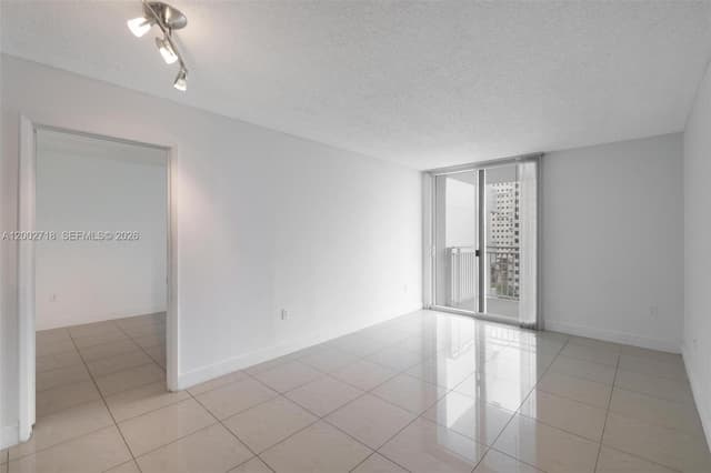 800 N Miami Ave # 1110, Miami FL 33136 - Miami, FL - Photo 2