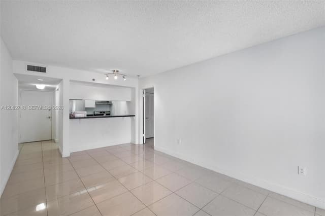 800 N Miami Ave # 1110, Miami FL 33136 - Miami, FL - Photo 3