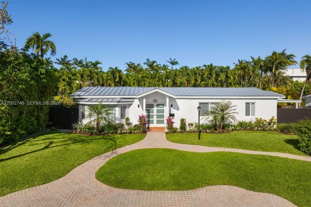 255 Ridgewood Rd, Key Biscayne FL 33149 - Key Biscayne, FL - Photo 2