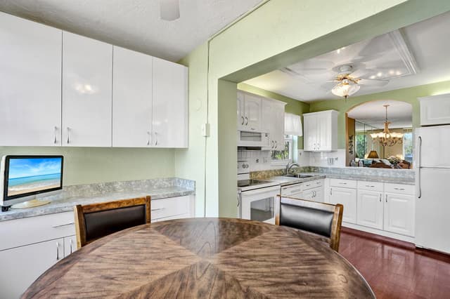 6670 Royal Palm Boulevard # K, Margate FL 33063 - Margate, FL - Photo 7