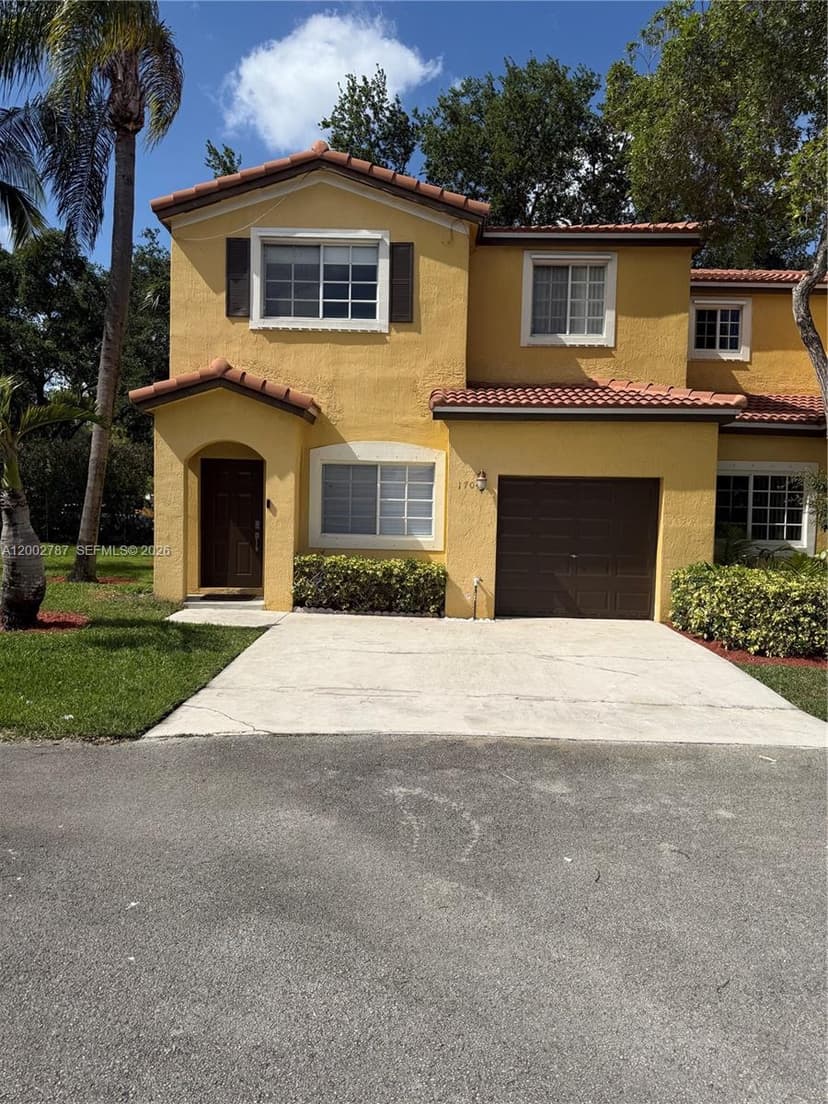 1704 SW 101st Ter, Miramar FL 33025