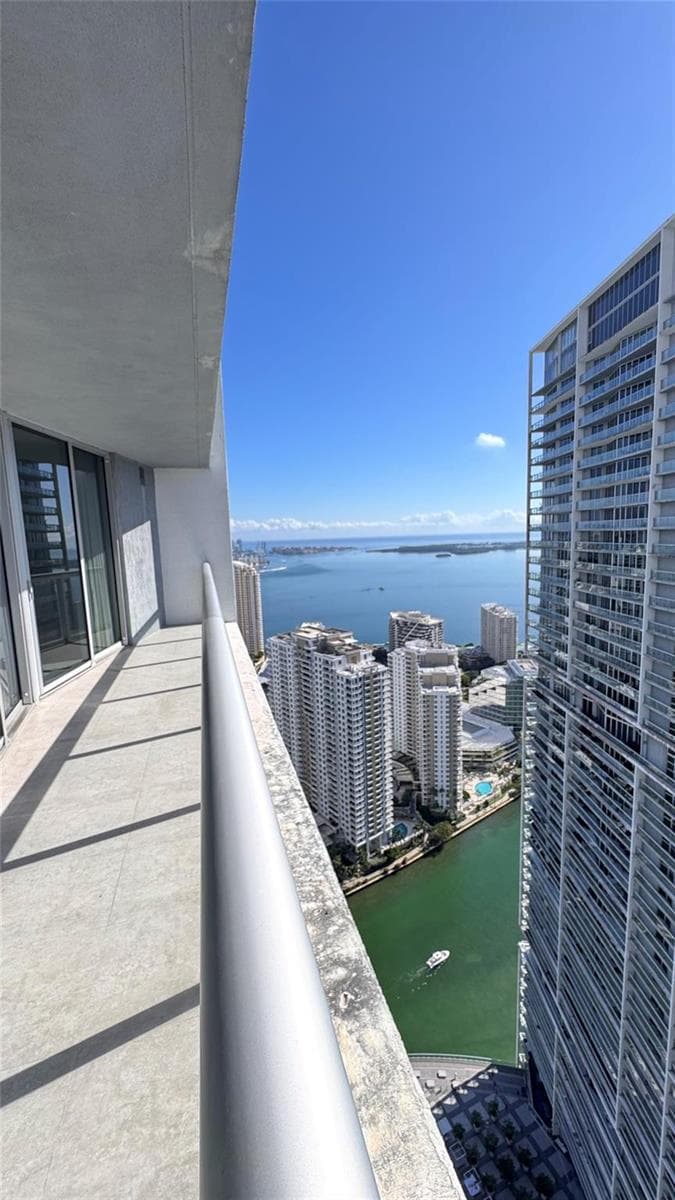 475 Brickell Avenue # 4913, Miami FL 33131