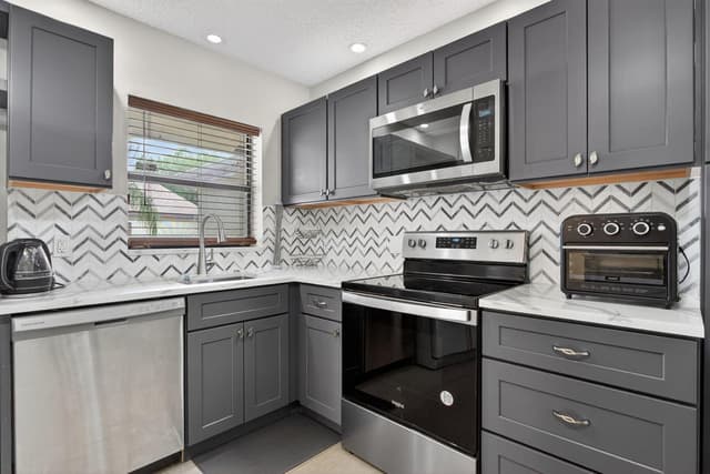 4500 Carambola Circle S # 27305, Coconut Creek FL 33066 - Coconut Creek, FL - Photo 7