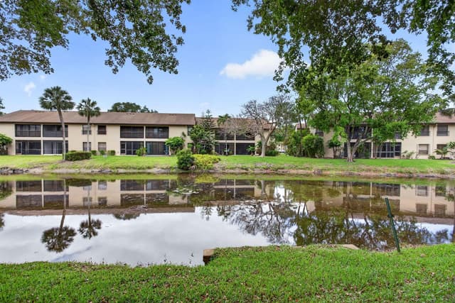 4500 Carambola Circle S # 27305, Coconut Creek FL 33066 - Coconut Creek, FL - Photo 3