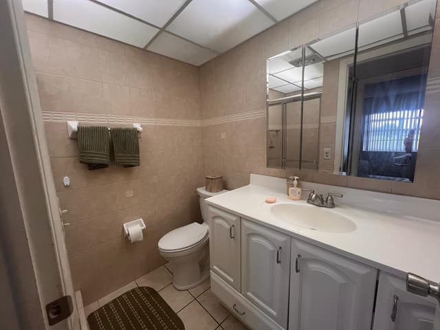 A Flanders # 5, Delray Beach FL 33484 - Delray Beach, FL - Photo 4
