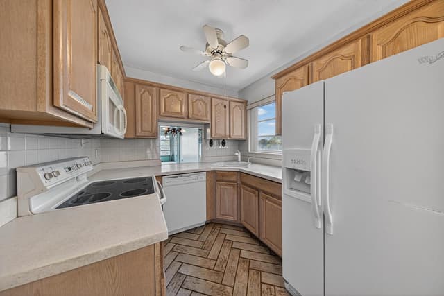 6200 NW 62nd Street # 312, Tamarac FL 33319 - Tamarac, FL - Photo 3