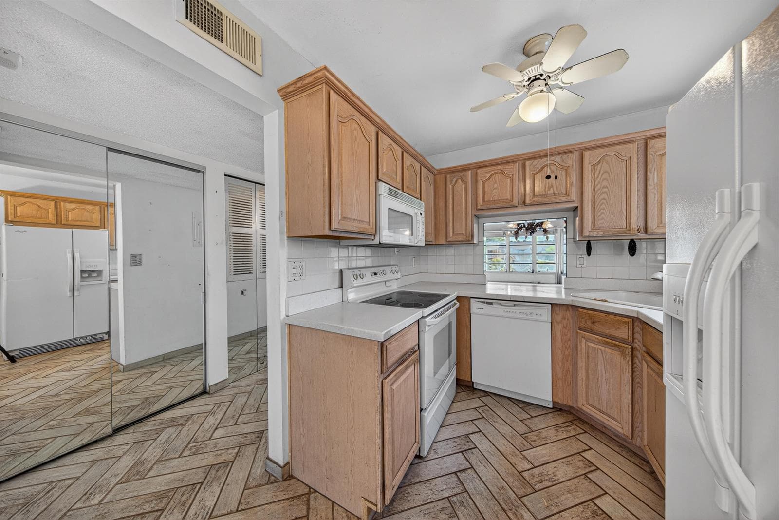 6200 NW 62nd Street # 312, Tamarac FL 33319 - Tamarac, FL - Photo 1