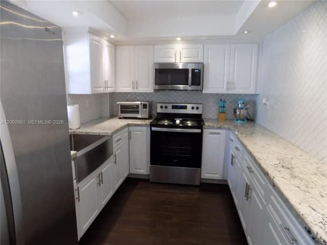 20831 San Simeon Way # 103, Miami FL 33179 - Miami, FL - Photo 2