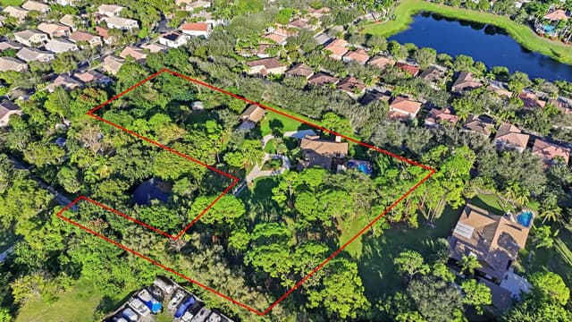 4838 Charlton Way, Delray Beach FL 33445 - Delray Beach, FL - Photo 2