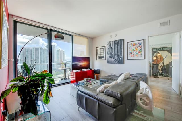 121 NE 34th St # 1607, Miami FL 33137 - Miami, FL - Photo 5