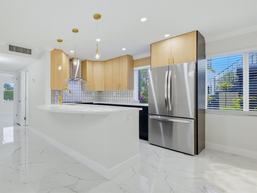6 Normandy A, Delray Beach FL 33484