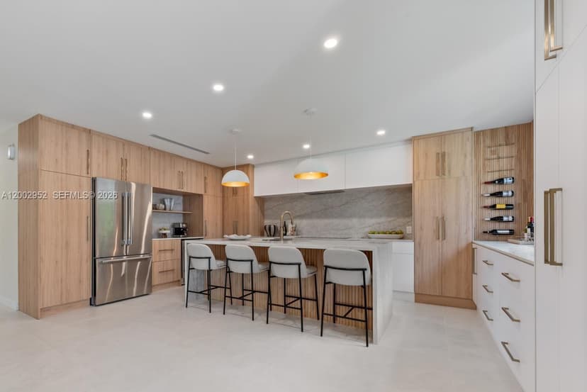 8405 SW 144th St, Palmetto Bay FL 33158