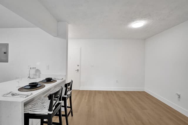 7300 NW 17th Street # 305, Plantation FL 33313 - Plantation, FL - Photo 5