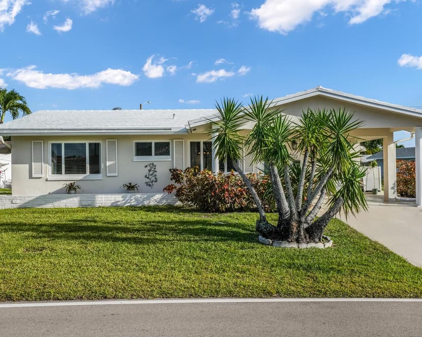 4712 Mainland Drive, Tamarac FL 33319