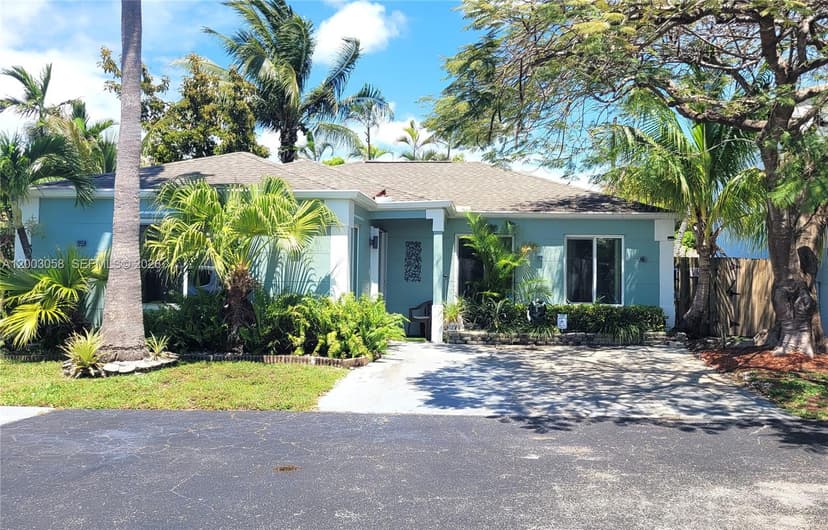 22113 SW 97th Ct, Cutler Bay FL 33190