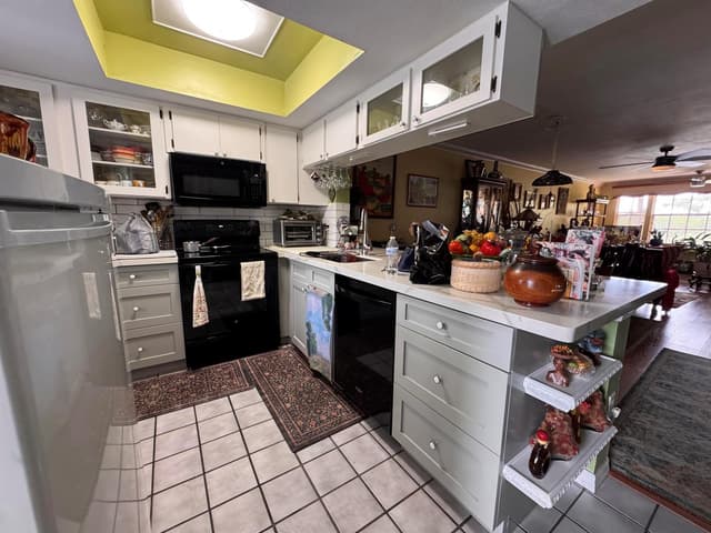 1406 Palm Beach Trace Drive, Royal Palm Beach FL 33411 - Royal Palm Beach, FL - Photo 6