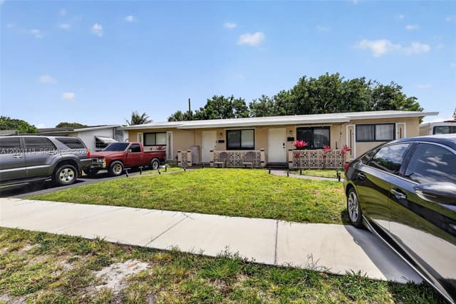 5814 Cleveland St, Hollywood FL 33021 - Hollywood, FL - Photo 3