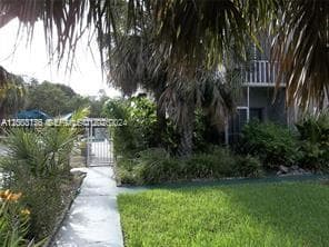 1450 Atlantic Shores Blvd # 201, Hallandale Beach FL 33009 - Hallandale Beach, FL - Photo 3