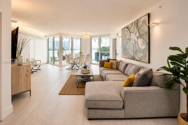 3370 Hidden Bay Dr # 213, Aventura FL 33180 - Aventura, FL - Photo 4