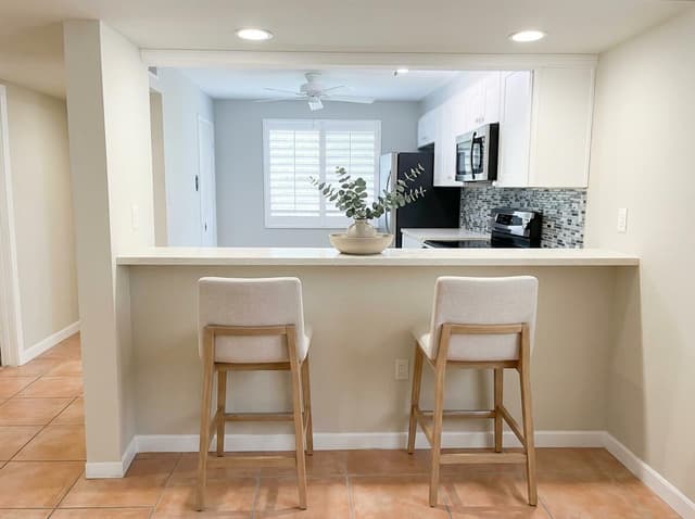 2441 Village Boulevard # 102, West Palm Beach FL 33409 - West Palm Beach, FL - Photo 4